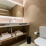 Oeste Hotell