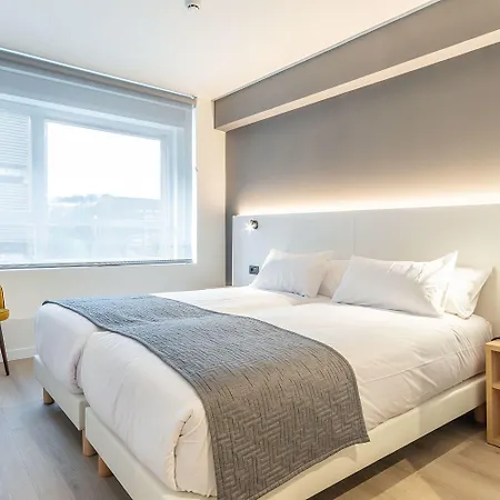 Oeste By Limehome 酒店