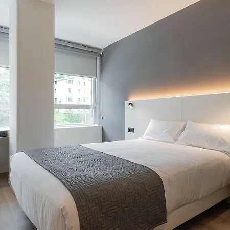 Oeste By Limehome Готель 2*