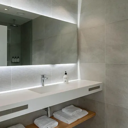 Oeste Hotel San Sebastian