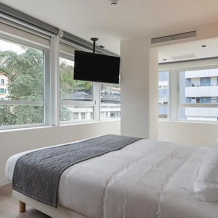 Oeste 2* San Sebastián