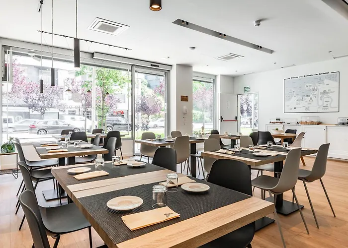 Oeste 2* San Sebastian